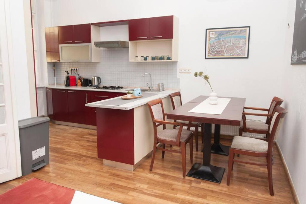 Central Nest Apartment Synagogue بودابست المظهر الخارجي الصورة